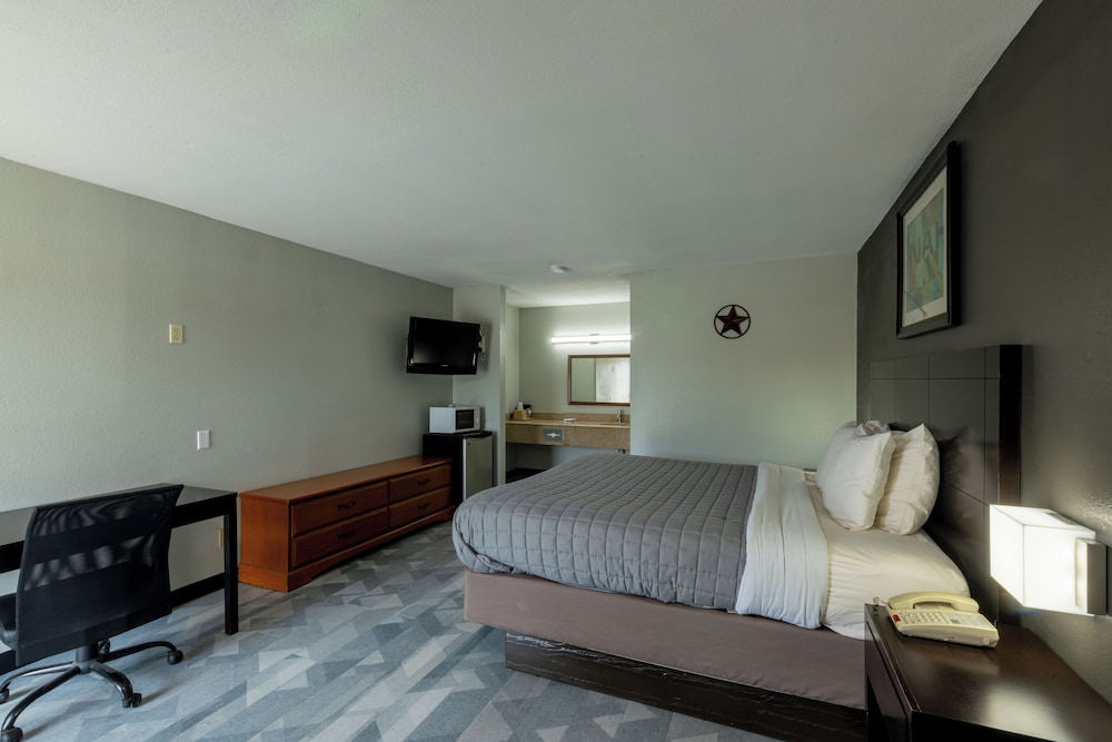 Freer Executive inn and Studios - photo 10
