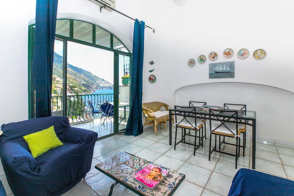Casa Patty...Breath taking view — 4-Star Luxury Hotel in Positano, Italy