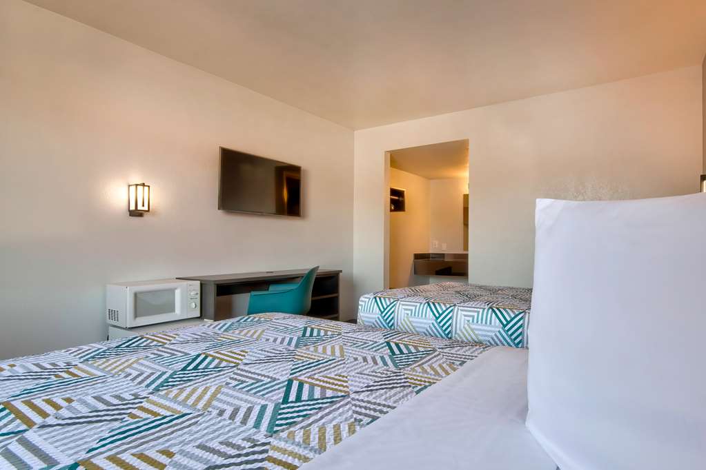 Motel 6 Albuquerque NM Carlisle - photo 22