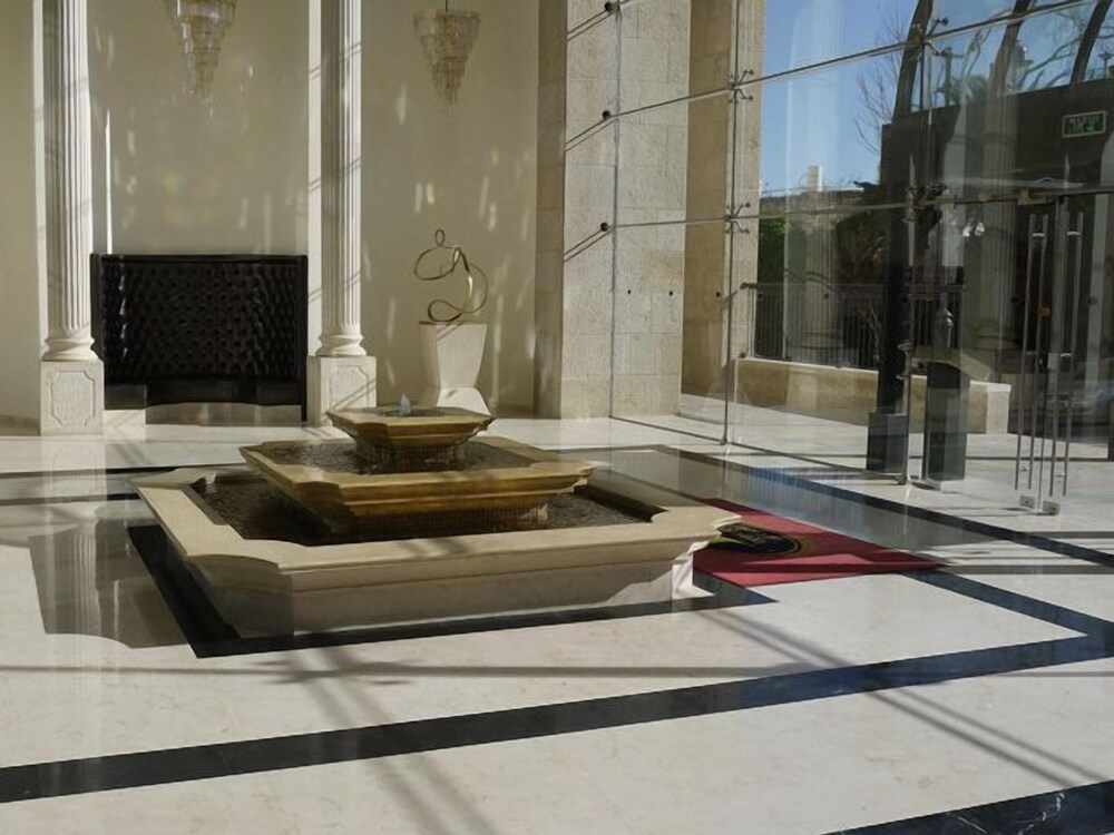 Gold Residence — Jerusalem — photo 2
