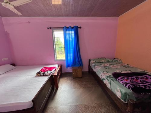 Tourist Hub - last minute hotel in Unknown City
