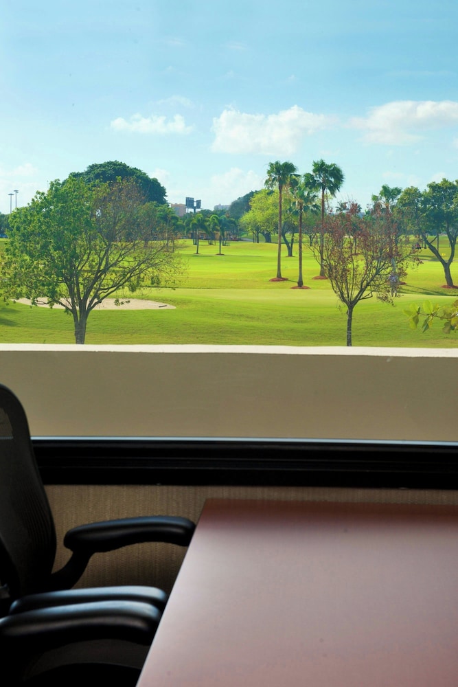 Sheraton Miami Airport & Executive Meeting Center - photo 53