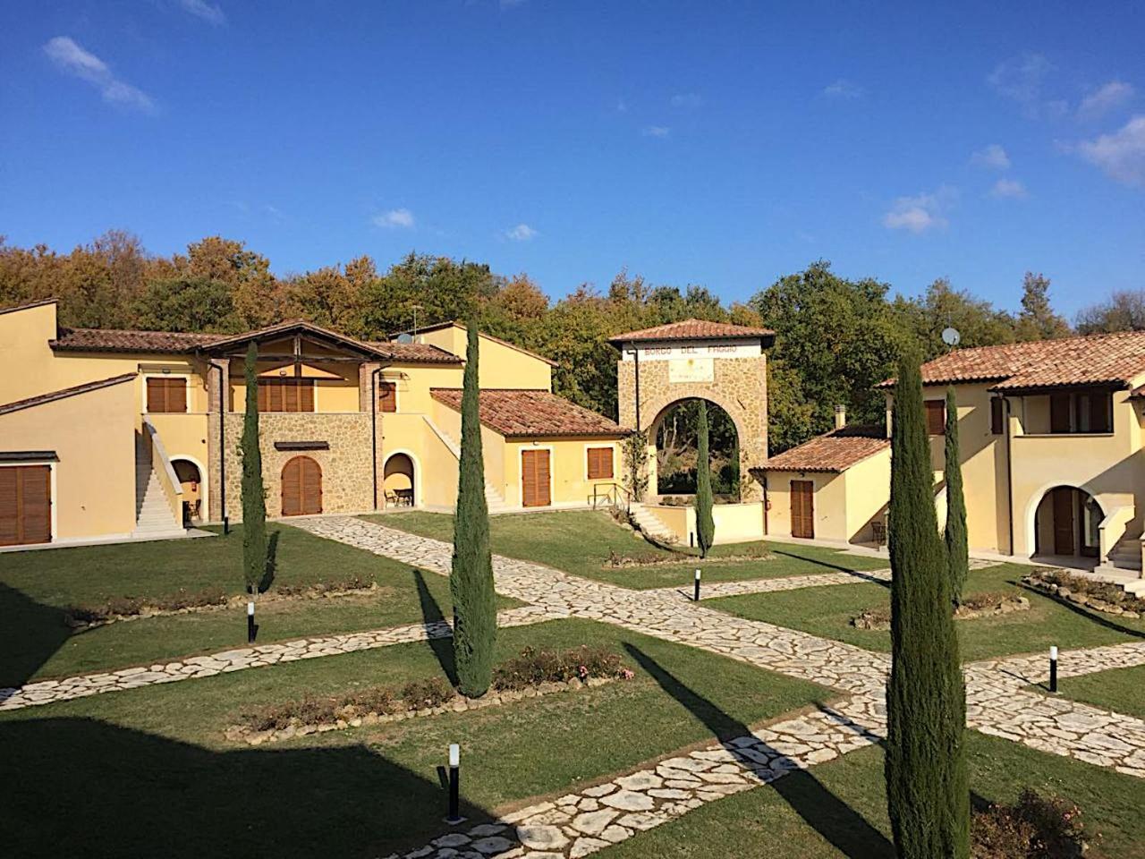 Appartamento La Vinaccia — 4-Star Luxury Hotel in Montepulciano, Italy