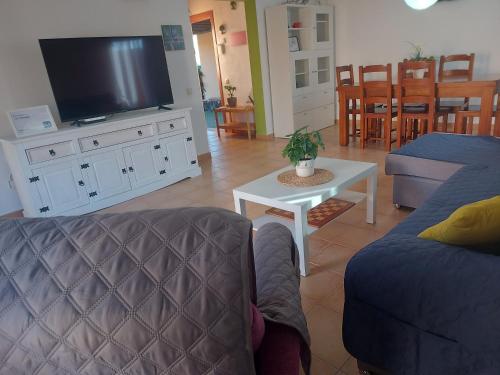 villa Mimosa — 4-Star Luxury Hotel in Corralejo, Spain
