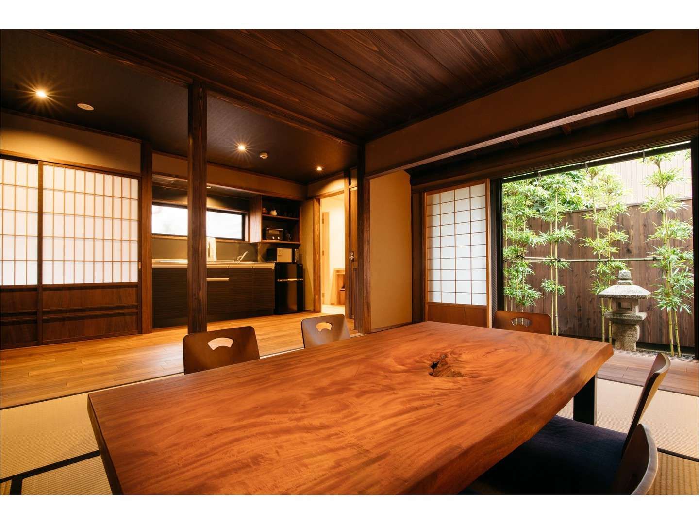 Ryu 旅音 - carbon neutral hotel in Kanazawa