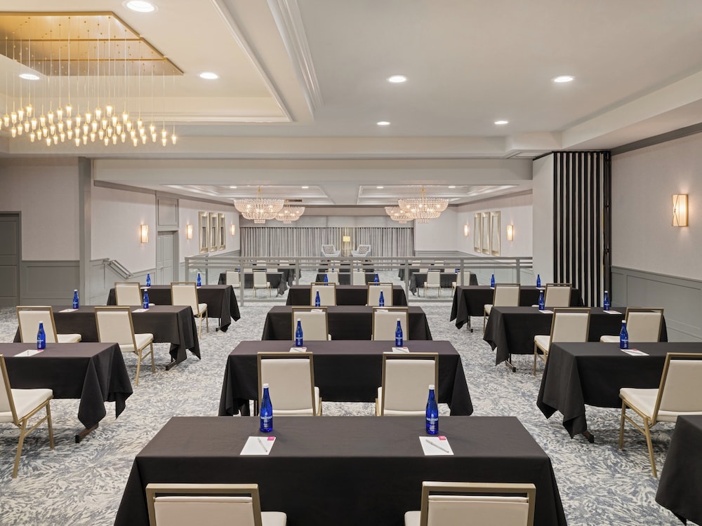 Crowne Plaza Suffern Mahwah by IHG - photo 53