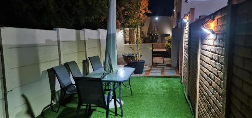 Walters Lane Comfort Apartment 2 No Loadshedding