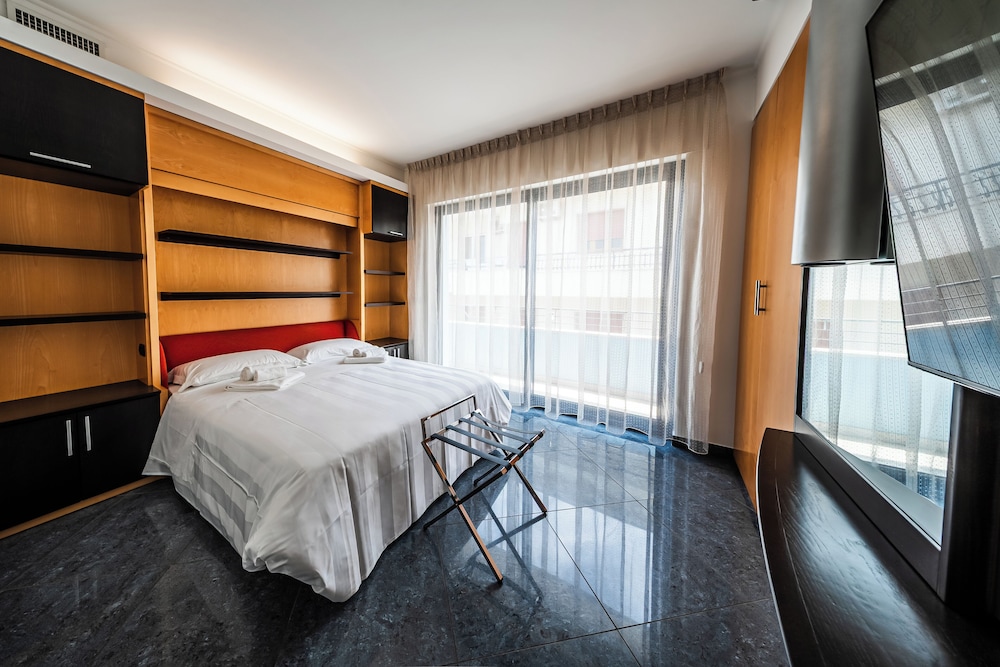 Hotel Krishna White House International — hotel in Barmer