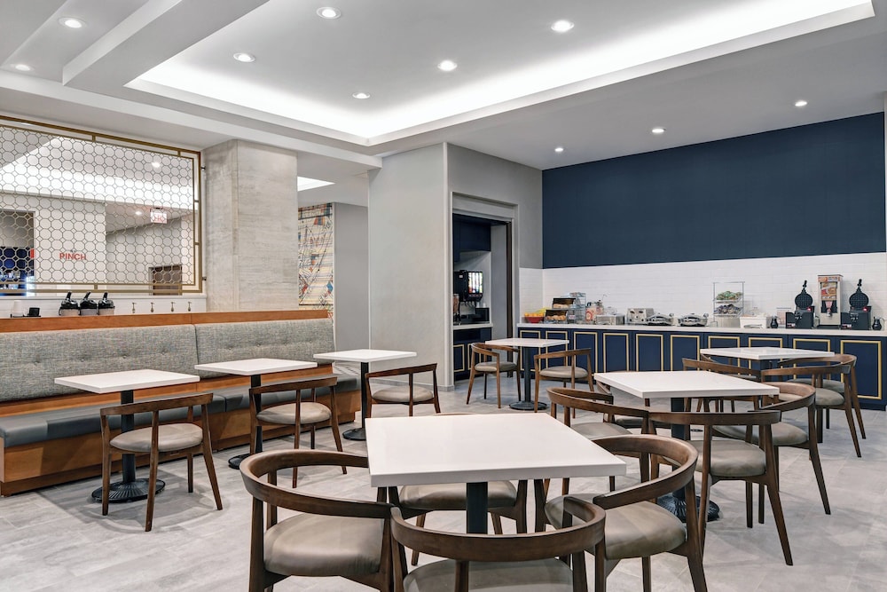 TownePlace Suites by Marriott Cincinnati Downtown - photo 34