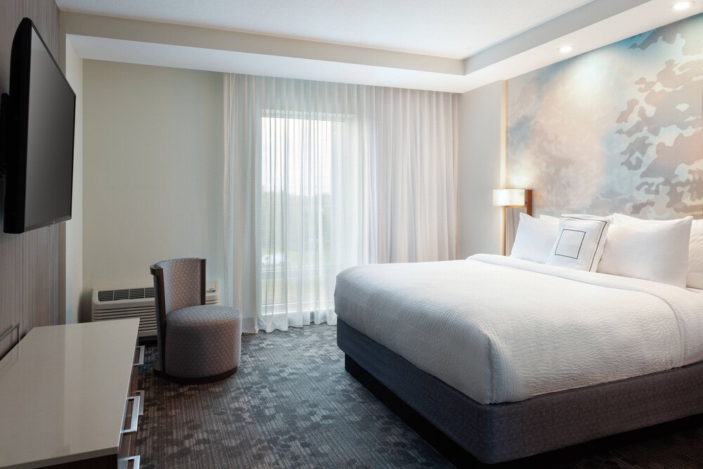 Courtyard by Marriott Winter Haven - photo 4