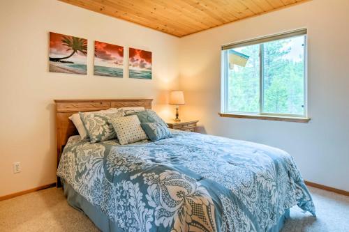 Hot Tub Access Near Skiing Tahoe Donner Cabin — 4-Star Luxury Hotel in Truckee, United States