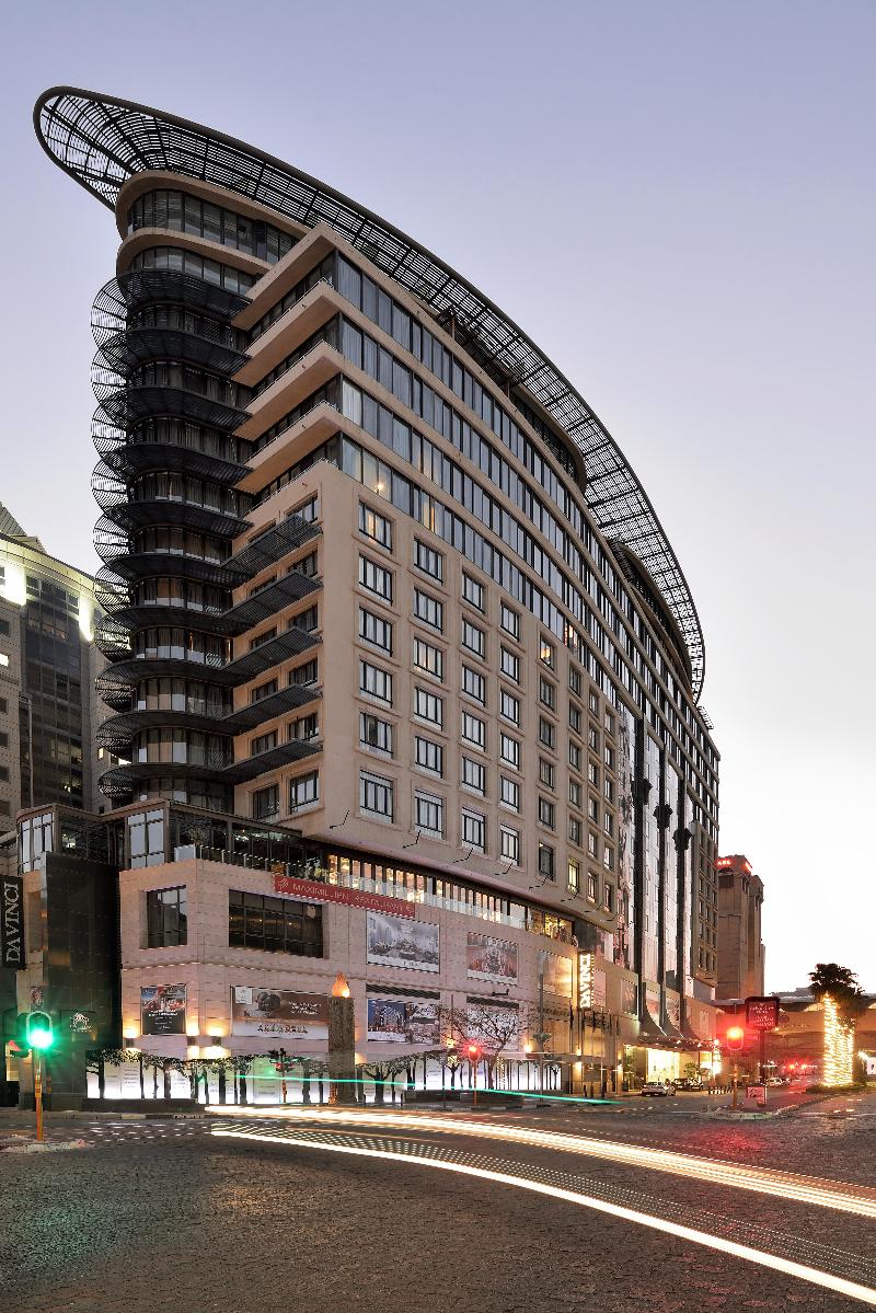 DAVINCI Hotel on Nelson Mandela Square — 5-Star Luxury Hotel in Johannesburg, South Africa