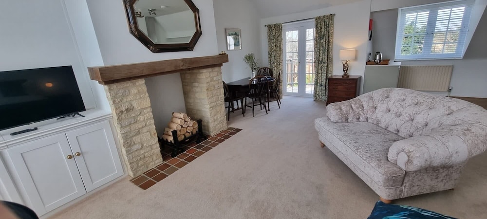 Yew Tree House — 4-Star Luxury Hotel in Woodstock, United Kingdom