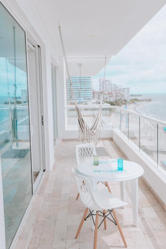 Deluxe Spectacular Sunset — 4-Star Luxury Hotel in Santa Marta, Colombia