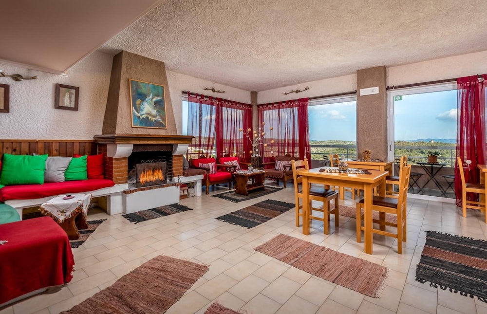 Thomas Hotel - carbon neutral hotel in Rodos