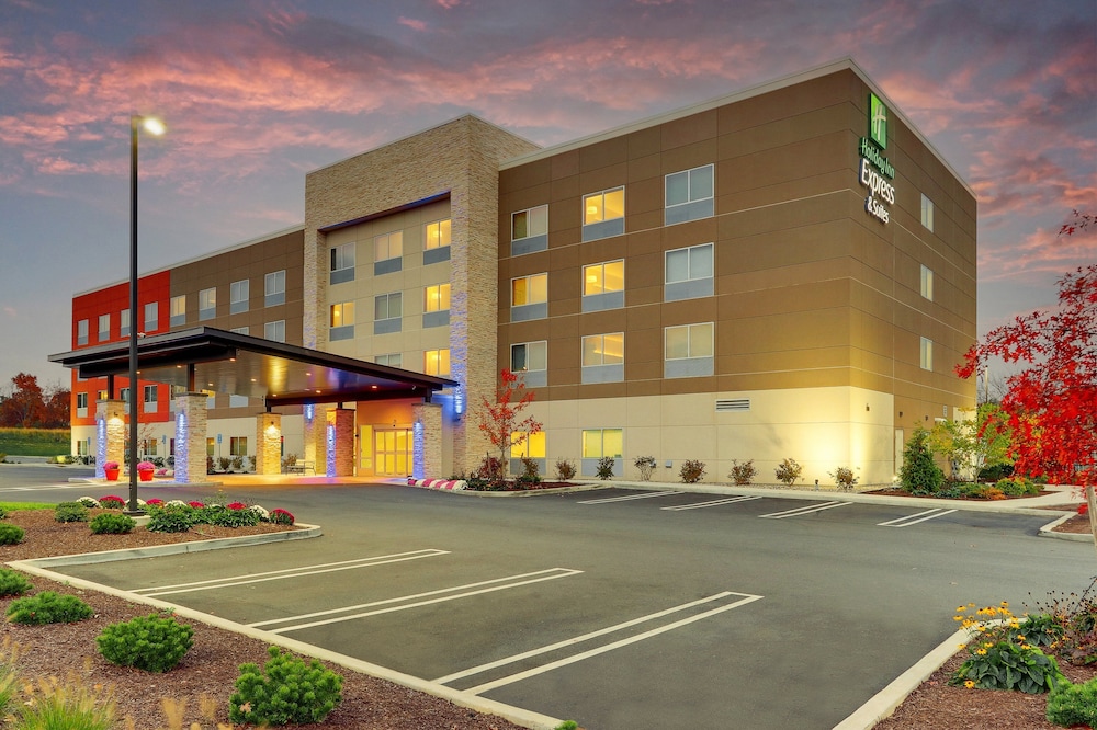 Holiday Inn Express & Suites Middletown Goshen by IHG - photo 76