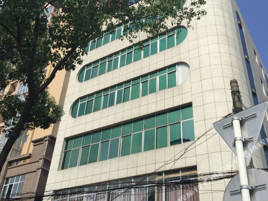 Dehai Hotel in Changde, People's Republic of China