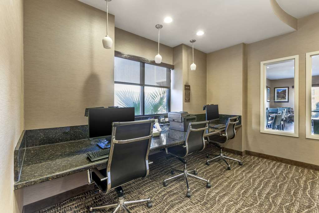 Comfort Suites Blythe - photo 34