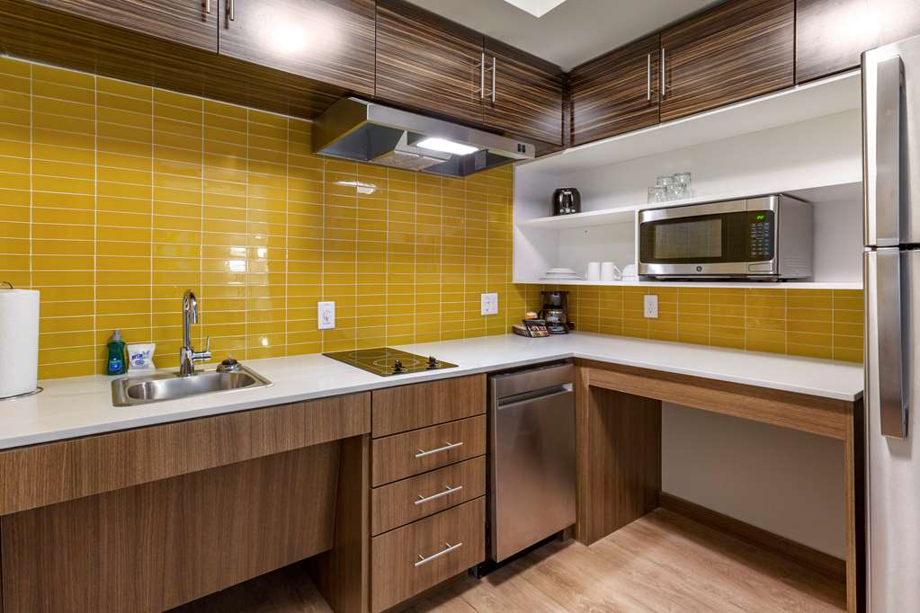 MainStay Suites Carlsbad South - photo 16