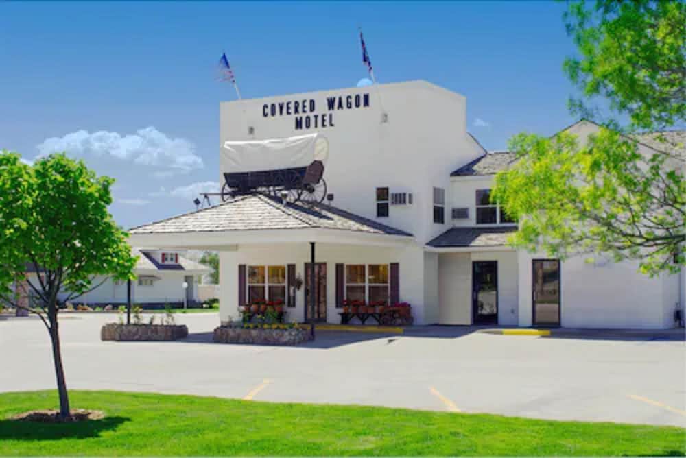 Covered Wagon Motel - featured photo