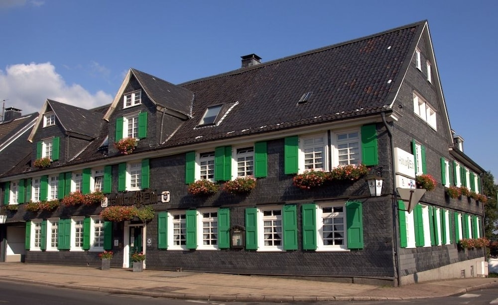 Hotel Zur Eich — Wermelskirchen — photo 2