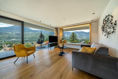 Videre Penthouse Lodge — 4-Star Luxury Hotel in Gargazzone, Italy