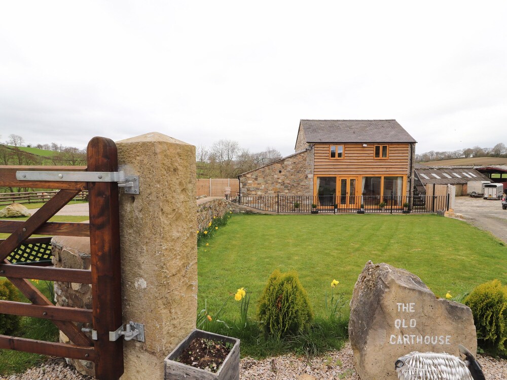 The Old Cart House — 5-Star Luxury Hotel in Oswestry, United Kingdom