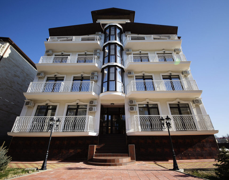 Hotel Leonardo - last minute hotel in Anapa