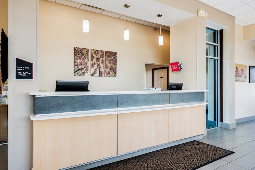 Red Roof Inn Columbus Grove City - photo 7