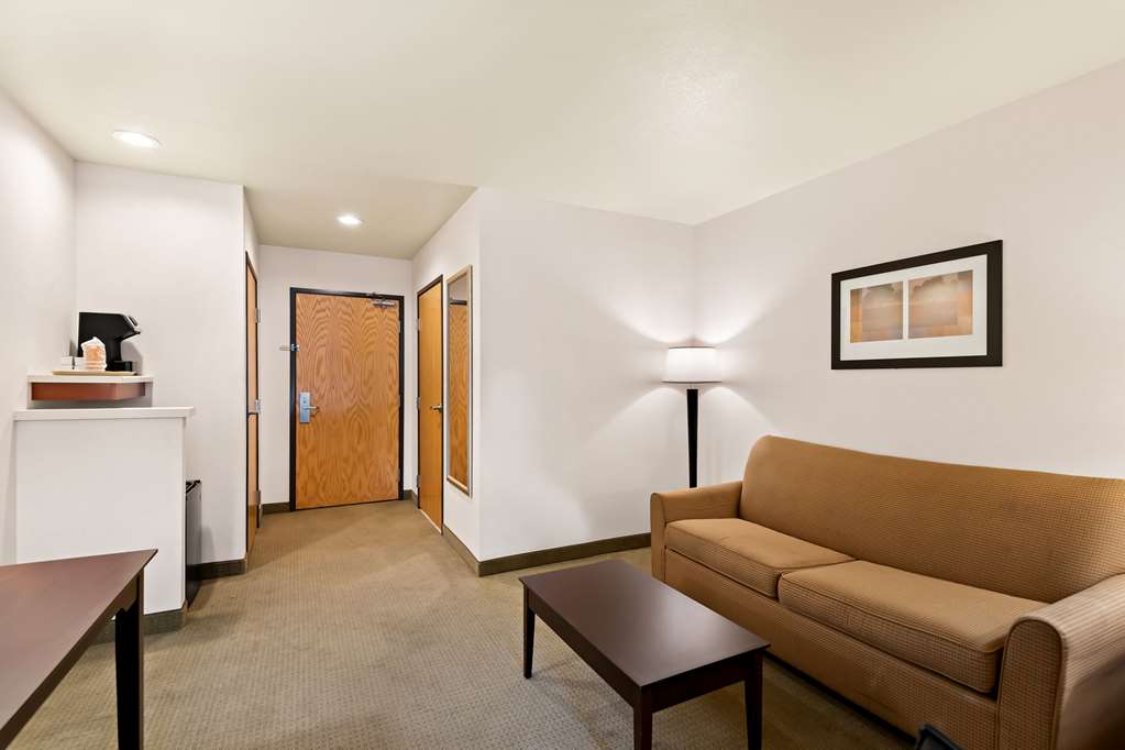 Comfort Inn & Suites Creswell - photo 32