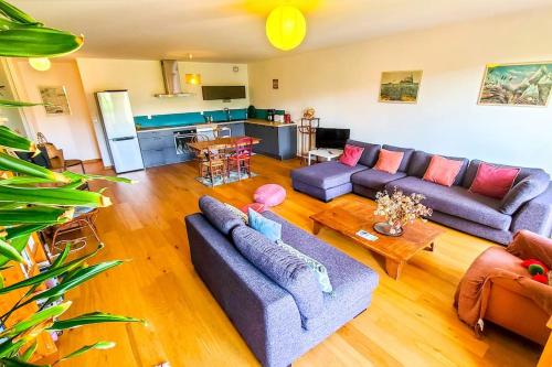 City center Parking Balcony in Villeneuve-Les-Avignon, France