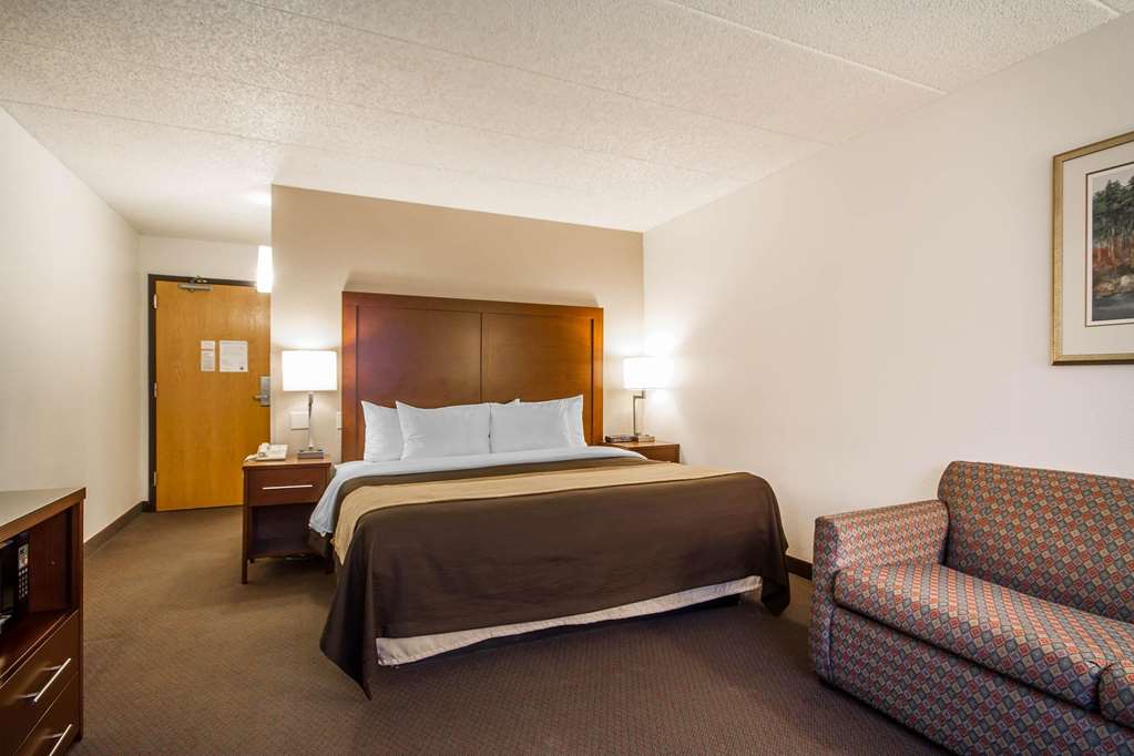 Comfort Inn & Suites Madison Airport - photo 14