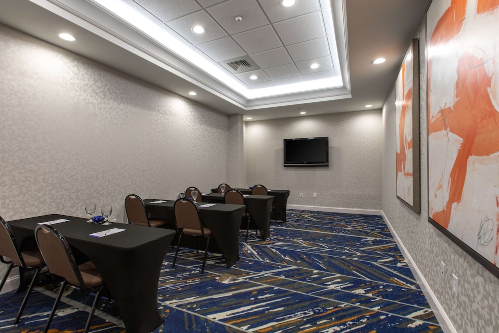 Hilton Garden Inn Lynchburg - photo 54