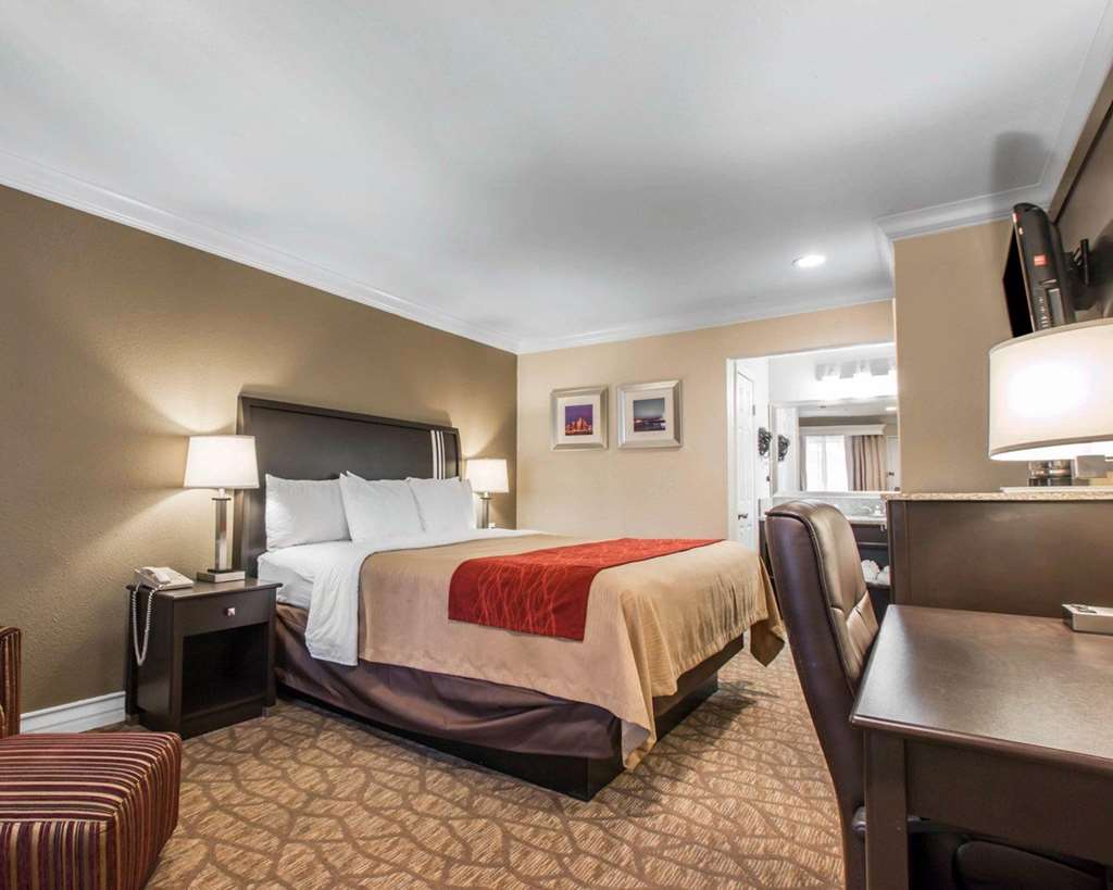 Quality Inn Downey - photo 9