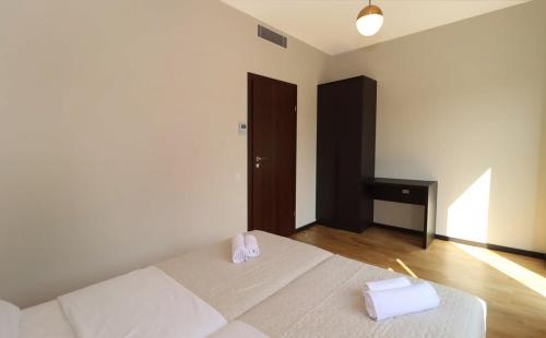 Bright and Cozy Apt in Tbilisi
