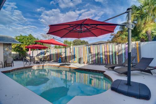 Centrally Located Clearwater Home with Outdoor Pool — 4-Star Luxury Hotel in Clearwater, United States