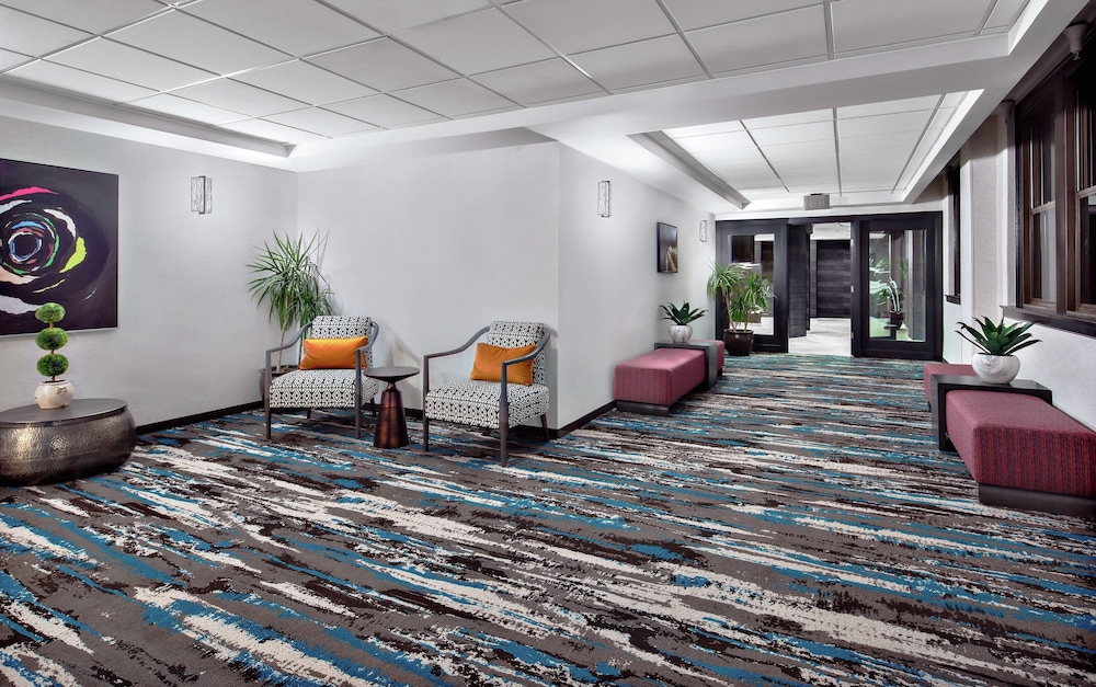 Homewood Suites by Hilton Nashville Downtown - photo 43