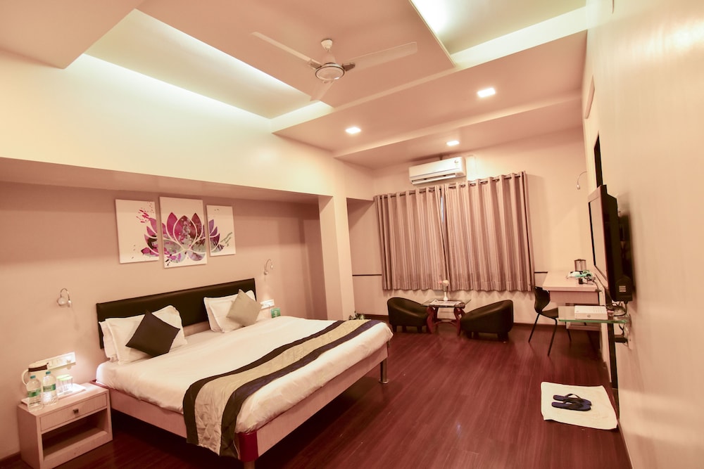 My Bizz Hotel - last minute hotel in Pune