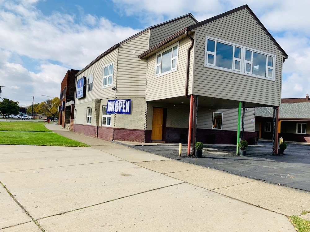 Motor City Inn & Suites in Melvindale, United States