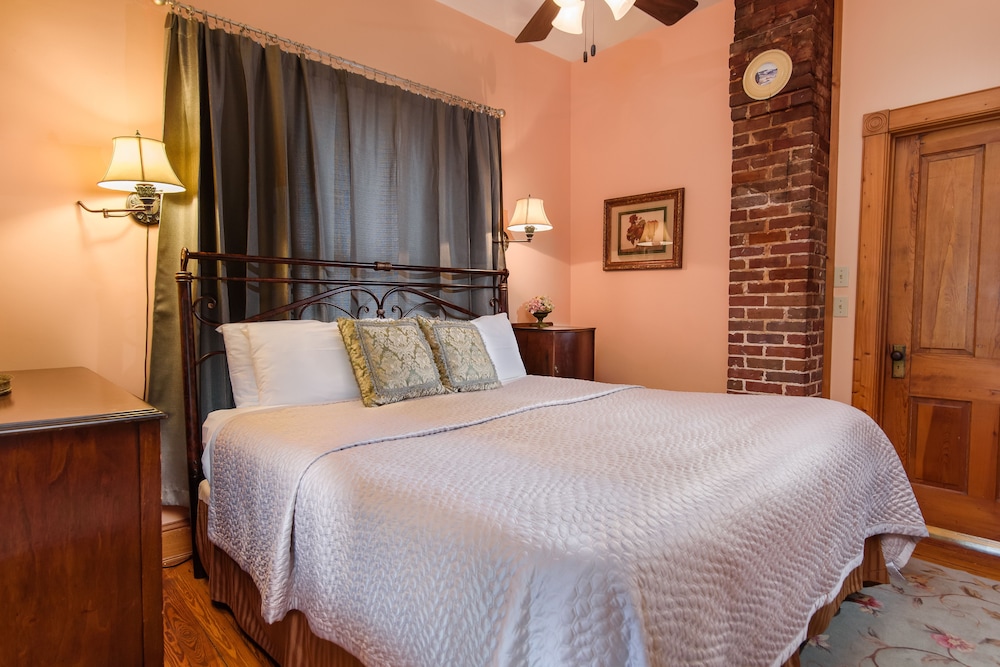 Sweetwater Branch Inn - photo 49