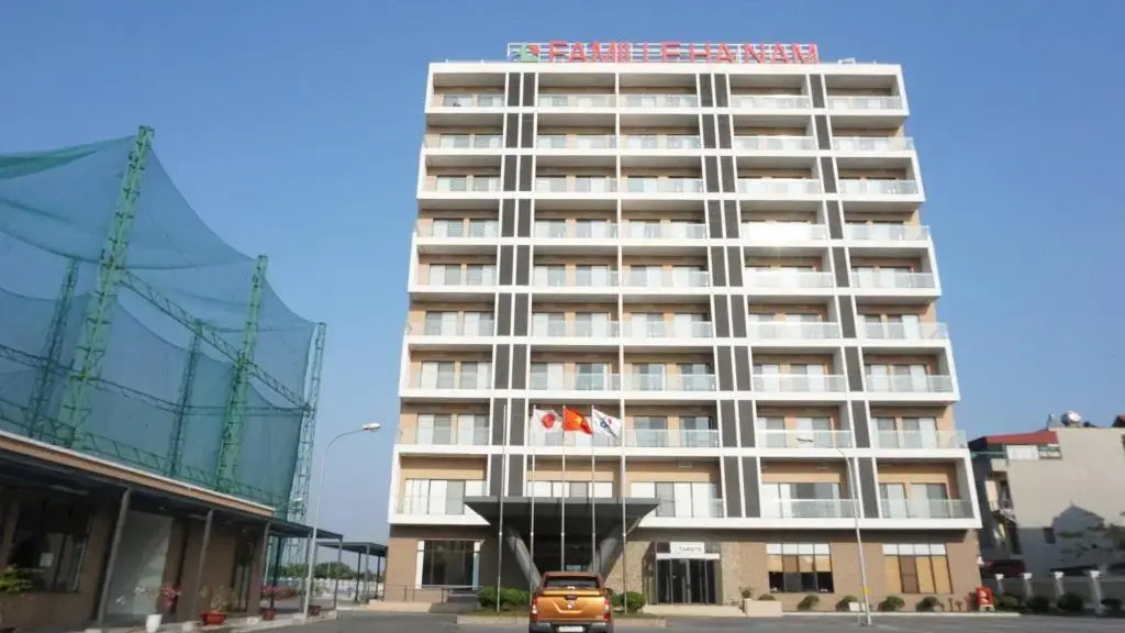 Famille Ha Nam in Phu Ly, Vietnam