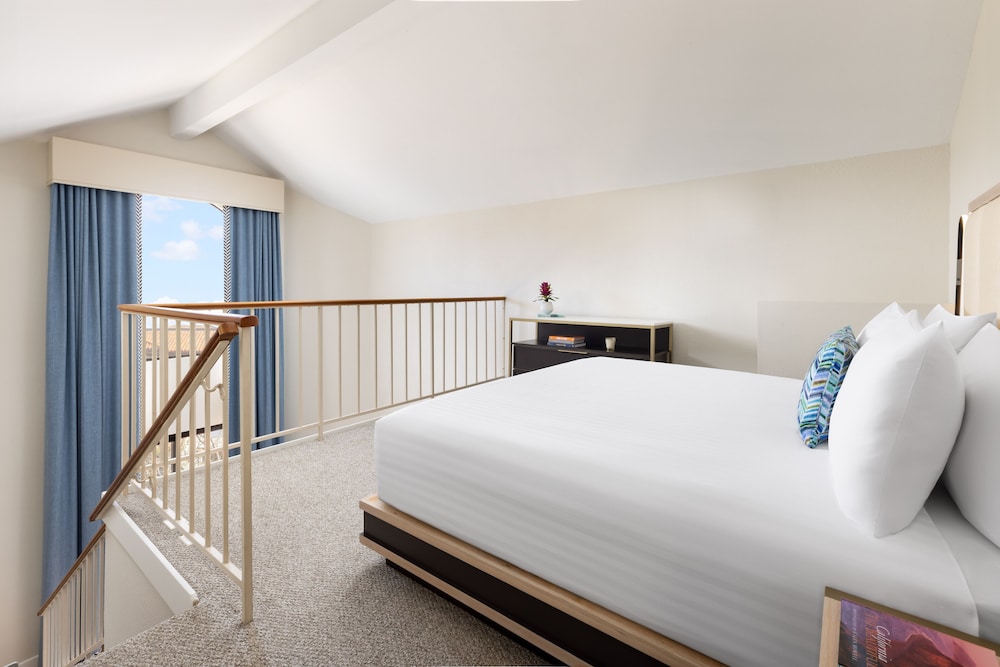 The Anza A Calabasas Hotel - photo 30