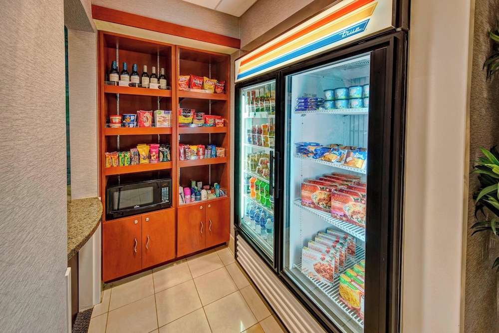 SpringHill Suites by Marriott Naples - photo 21