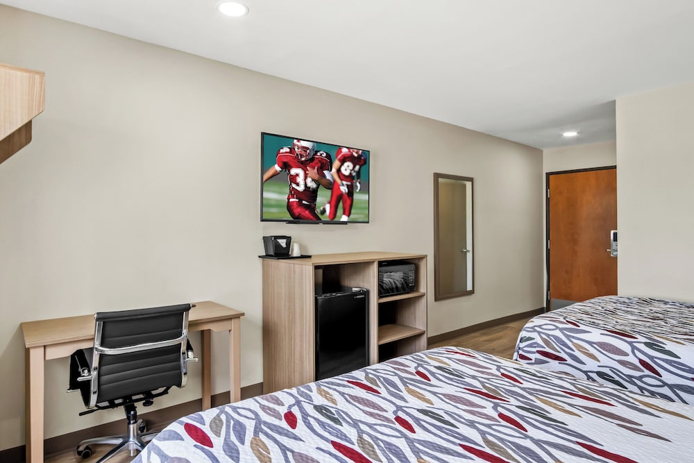 Red Roof Inn & Suites Euless DFW Airport Southwest - photo 14