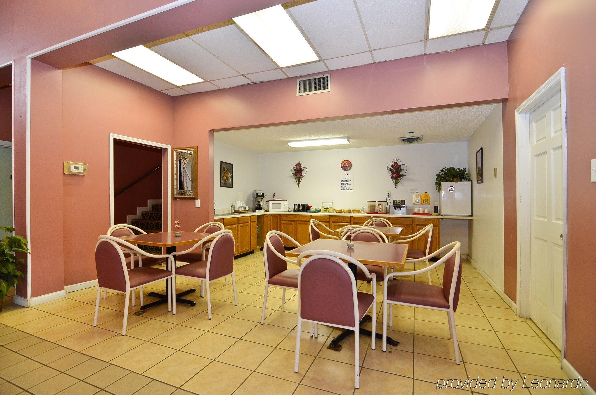 Americas Best Value Inn Chattanooga East Ridge - photo 9