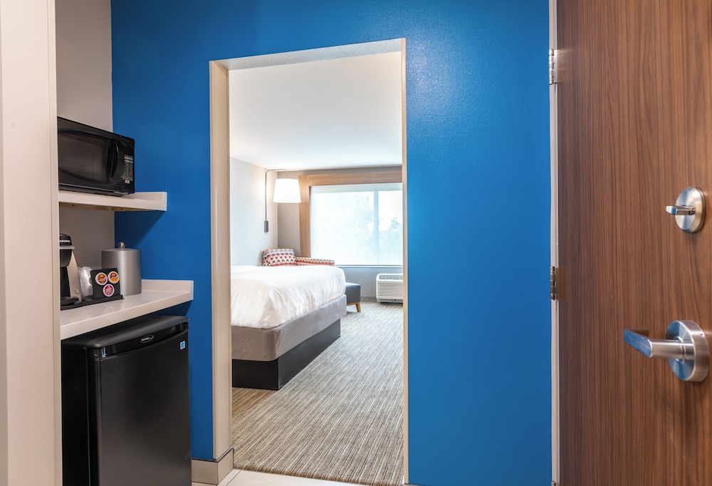 Holiday Inn Express & Suites Rock Hill by IHG - photo 14
