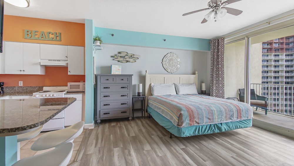 Shores of Panama - photo 10