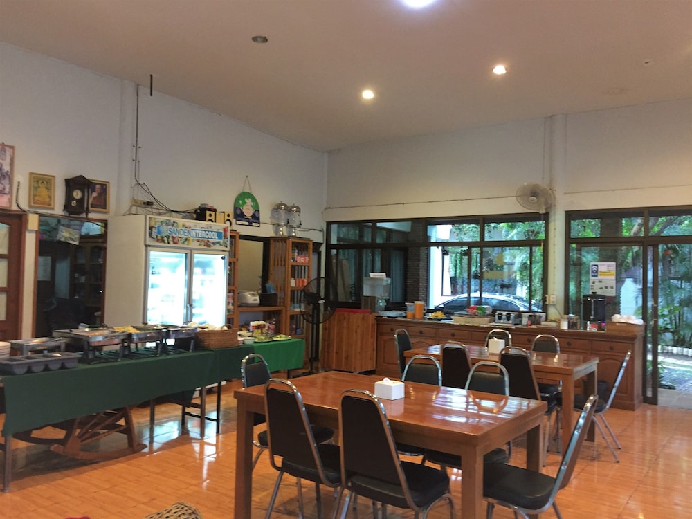 Baan Ing Khao Resort — Muak Lek