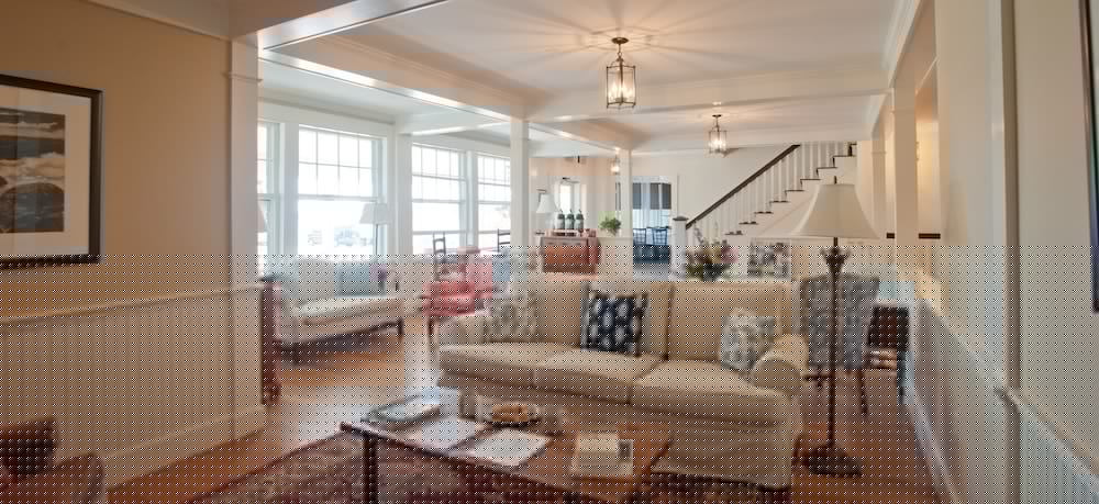 East Wind Inn on the Water - photo 31