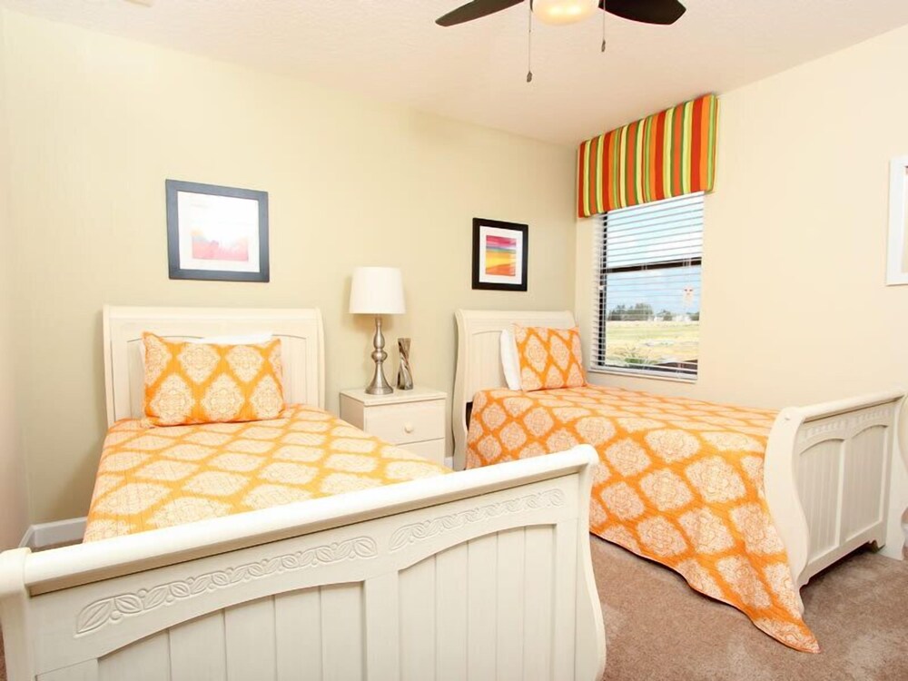 Ov2558 Champions Gate Resort 5 Bed 4.5 Baths Villa - photo 3